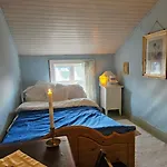 The Island House - Mariehuset בית נופש