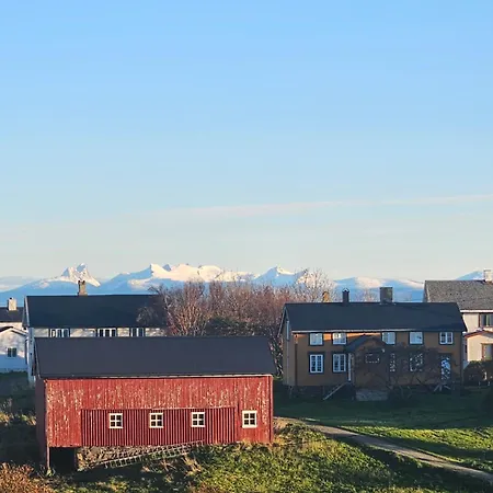 The Island House - Mariehuset Holiday home Bodo