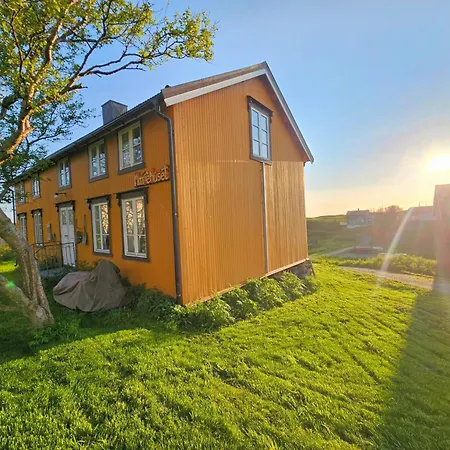 Holiday home The Island House - Mariehuset